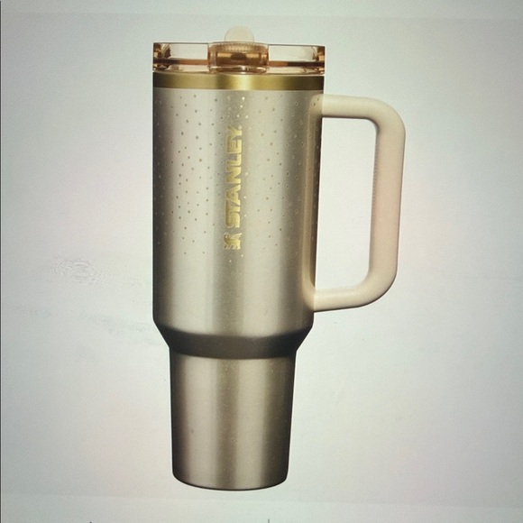 Stanley Cheers & Cheer Metallic Gold Quencher Tumbler 🧡🆕🌟 - Picture 1 of 6